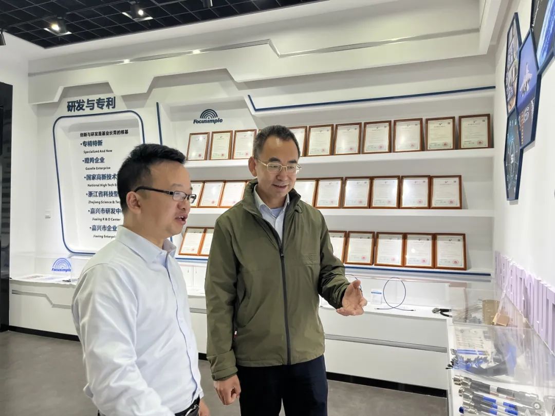 奚奇辉采访翼波电子周赤伟：演绎马拉松式的毅力诗篇，以精准策略擘画成功蓝图