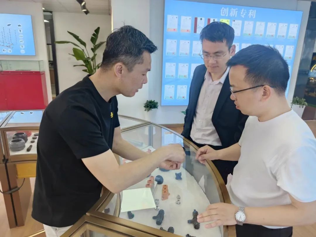 奚奇辉采访盛央电气余志华：“实现每一个吹过的牛”——从草根销售到行业精英